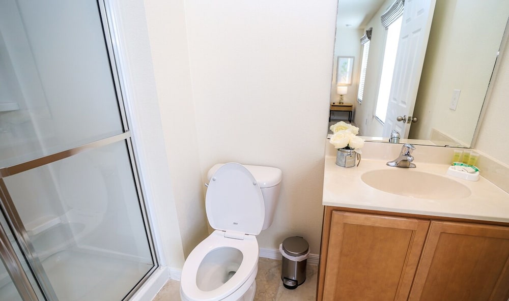 Townhome Jacuzzi Grill 10 min Disney - photo 17