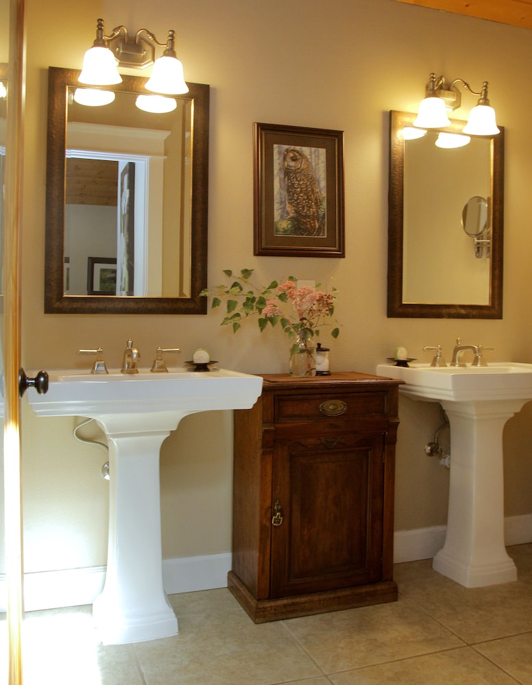 Coho Cottages - photo 28