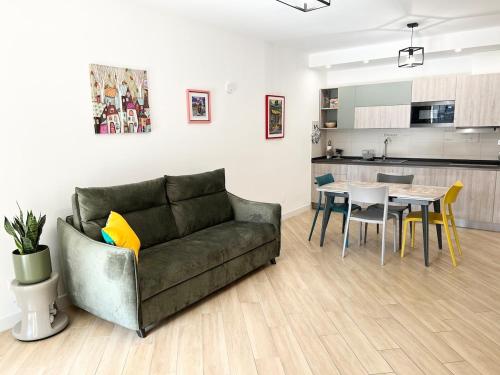 Studio & Solarium Playa de Gran Alacant — hotel in Santa Pola