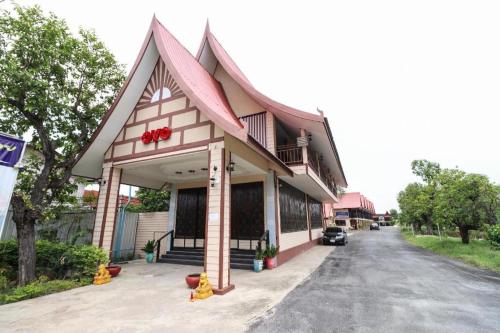 874 Wong Ruean Thai Resort in Nakhon Ratchasima, Thailand