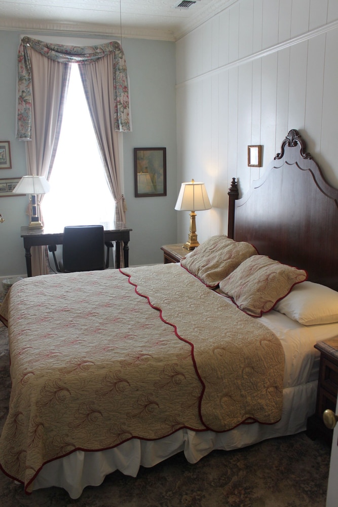 The Hotel Limpia - photo 25