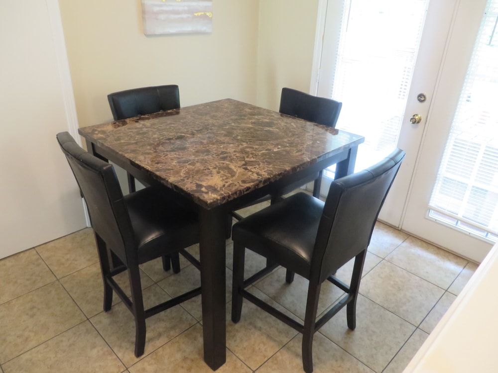 The King Suites - photo 36
