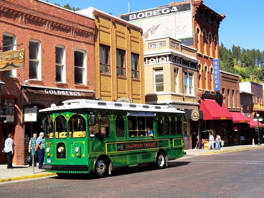 Deadwood Miners Hotel - photo 34