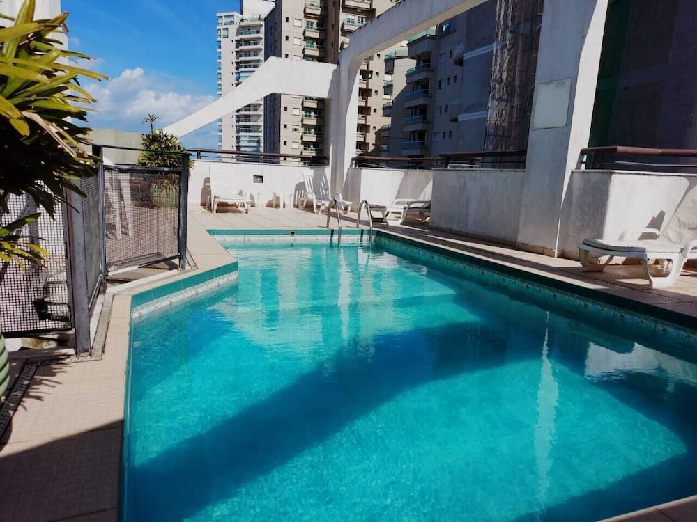 Hotel Canto Do Atlantico in Guaruja, Brasil