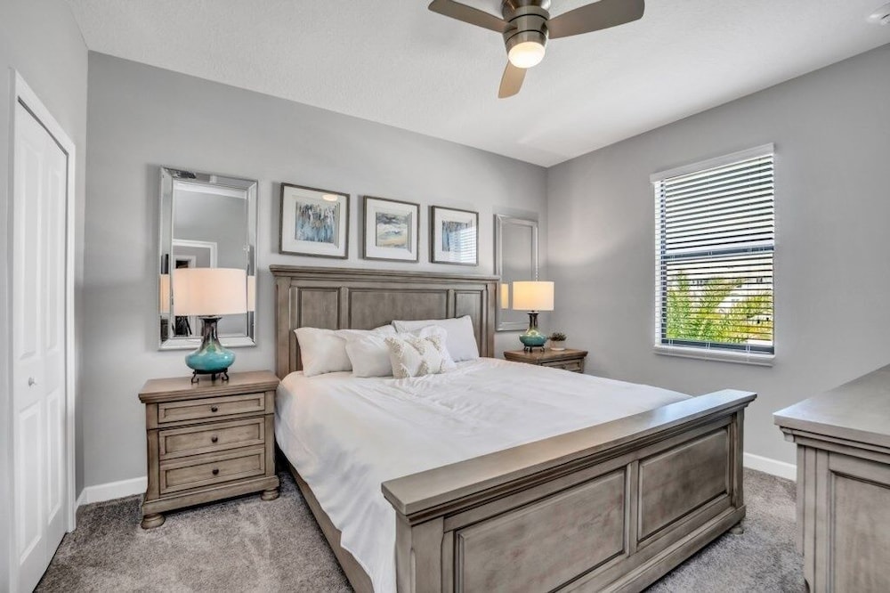 Storey Lake Resort 9 Bed Game theater Room 9 Bedroom Home by RedAwning - photo 5