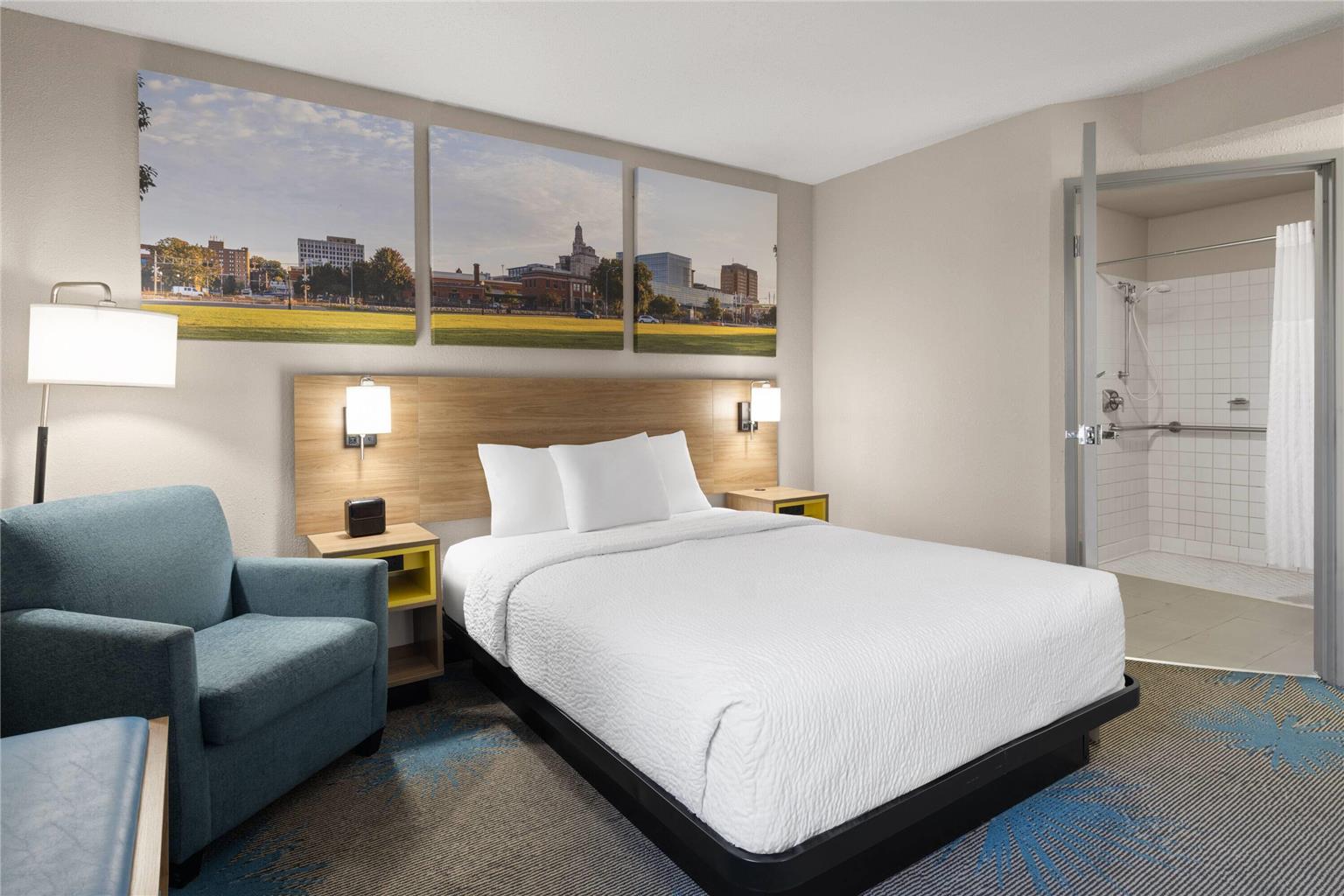 Days Inn By Wyndham Davenport - photo 8