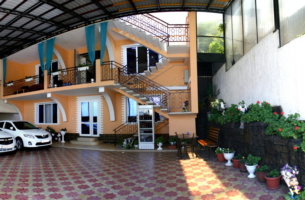 Gostevoy dom Yagodka - last minute hotel in Sochi