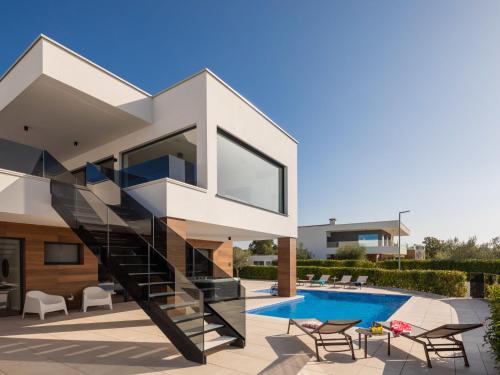 Villa Old Olive IV by Interhome — 4-Star Luxury Hotel in Vodnjan, Croatia