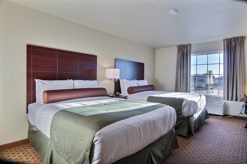 Cobblestone Hotel & Suites Beulah - photo 13