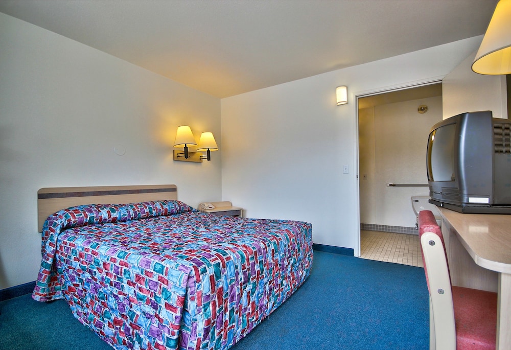 Americas Best Value Inn & Suites Helena - photo 8