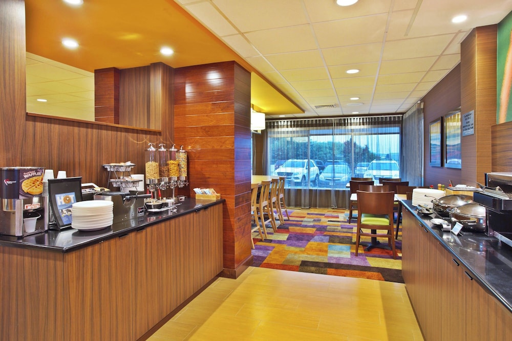 Fairfield Inn & Suites by Marriott Madison West Middleton - photo 25