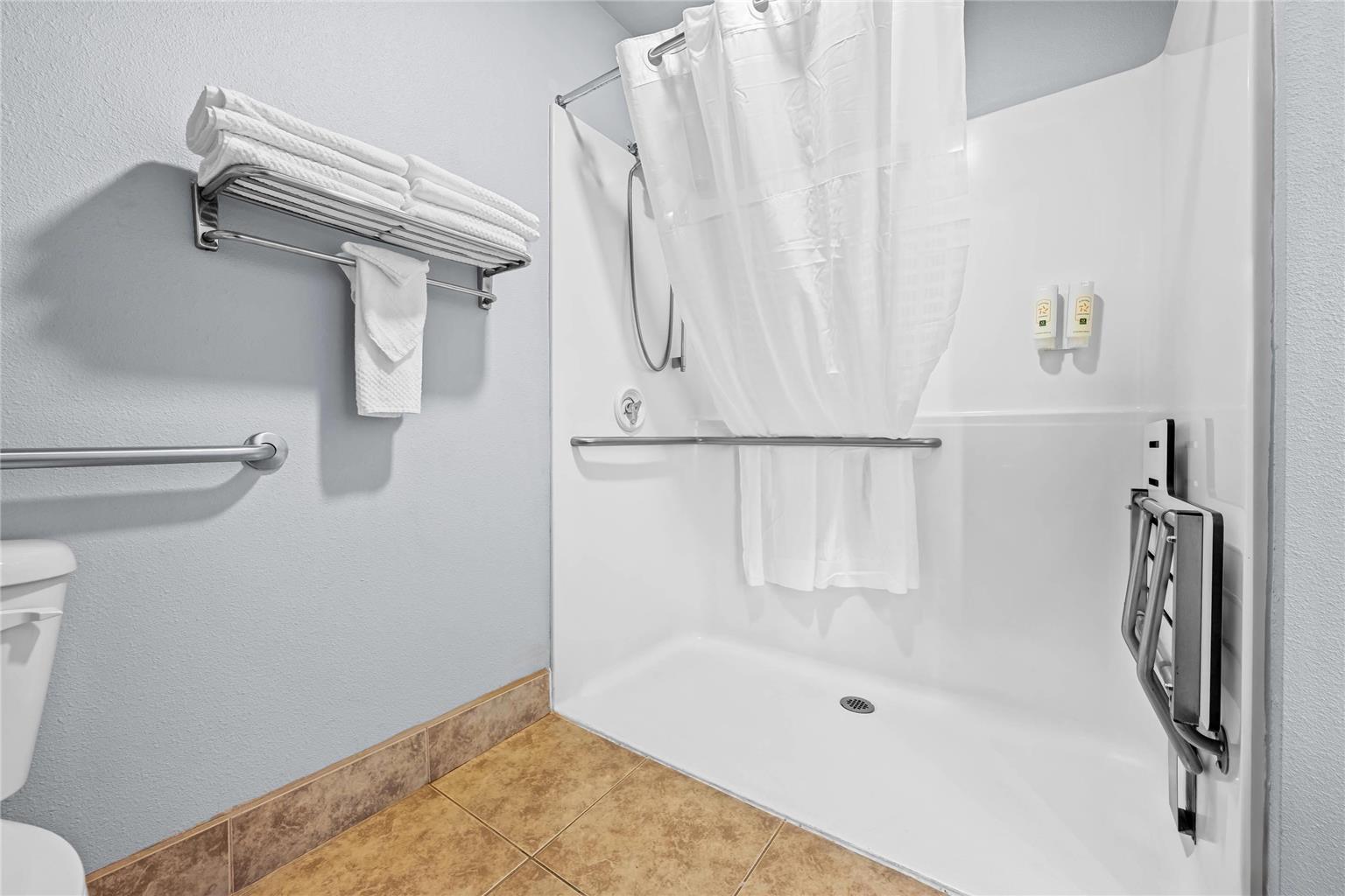 Quality Inn Madras - photo 54