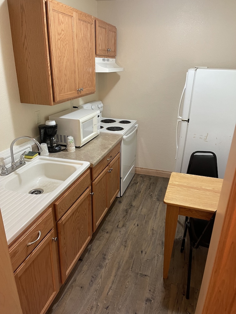 Sportsmen Motel — Iowa