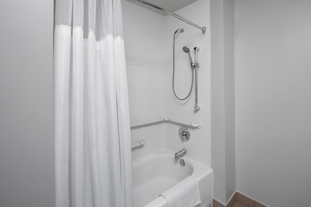 Residence Inn by Marriott White Plains Westchester County - photo 29