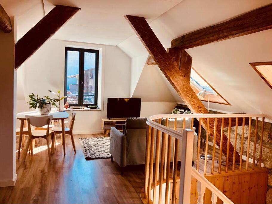 Lobo do Mar Matosinhos Beach Loft — 4-Star Luxury Hotel in Matosinhos, Portugal