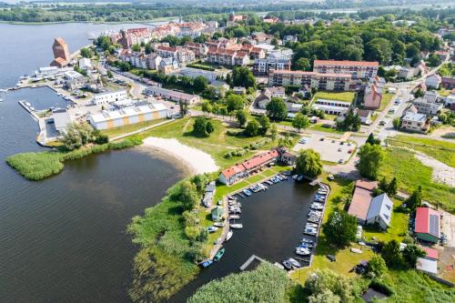 Domek nad wodą — hotel in Kamien Pomorski
