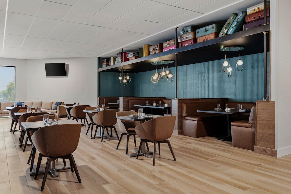 Delta Hotels Bristol - photo 18