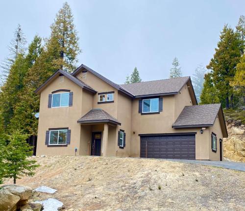 Shaver Lake Hideaway - last minute hotel in Unknown City