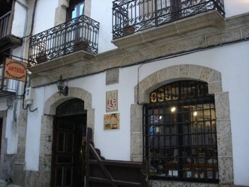 Posada Turismo Rural Artesa — hotel in Candelario