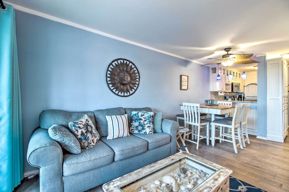 Resort Amenities and Beach Access Hilton Head Condo - photo 3