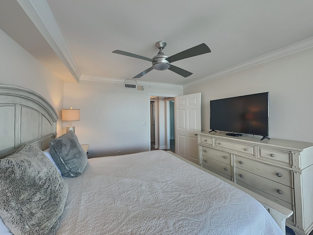Lovers Key Resort by Distinctive Beach Rentals - photo 17