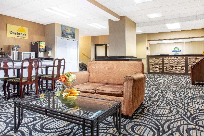 Days Inn By Wyndham College Park - photo 11