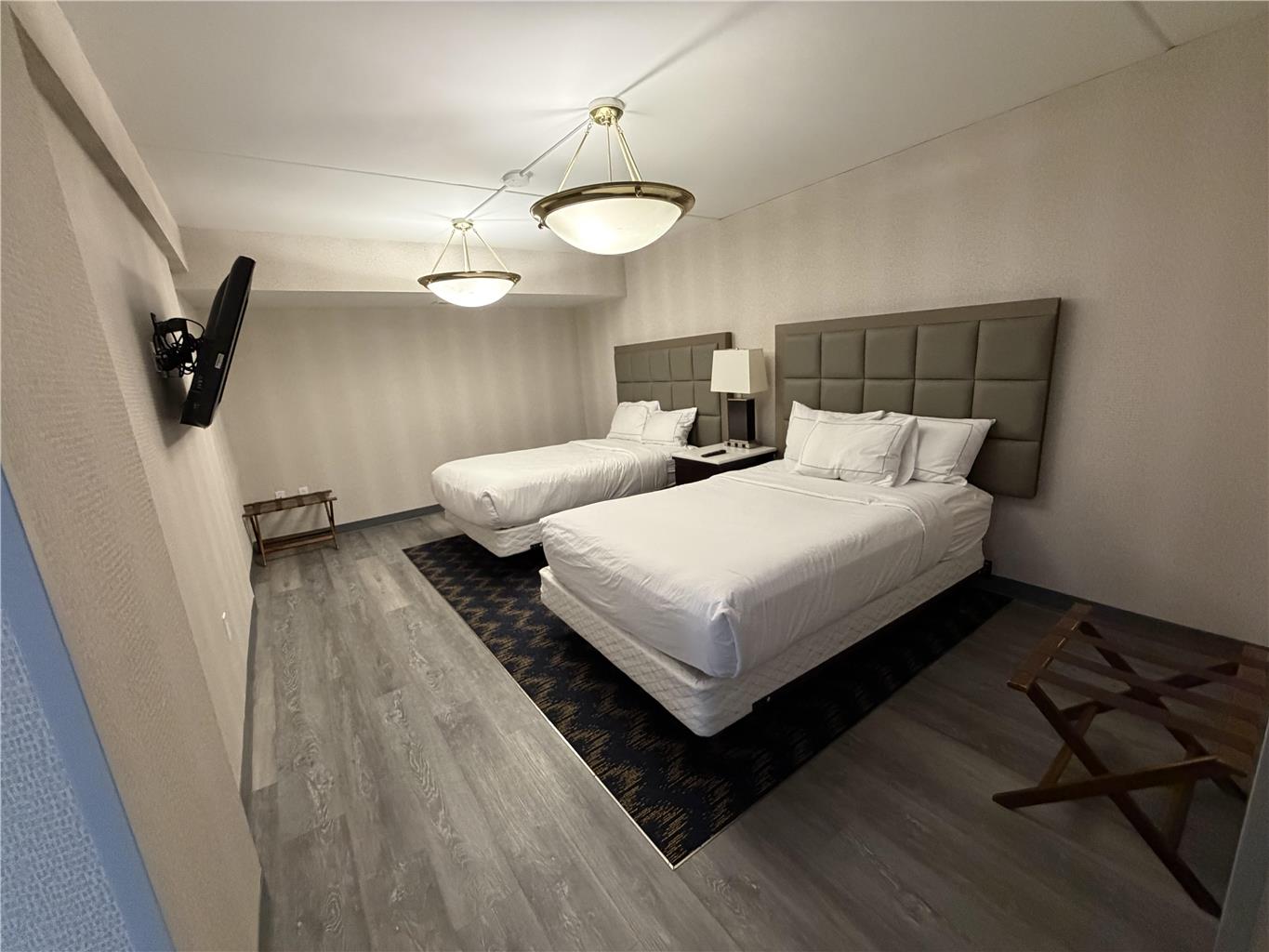 Best Western Plus Miamisburg Dayton Suites Banquets & Hotel - photo 6