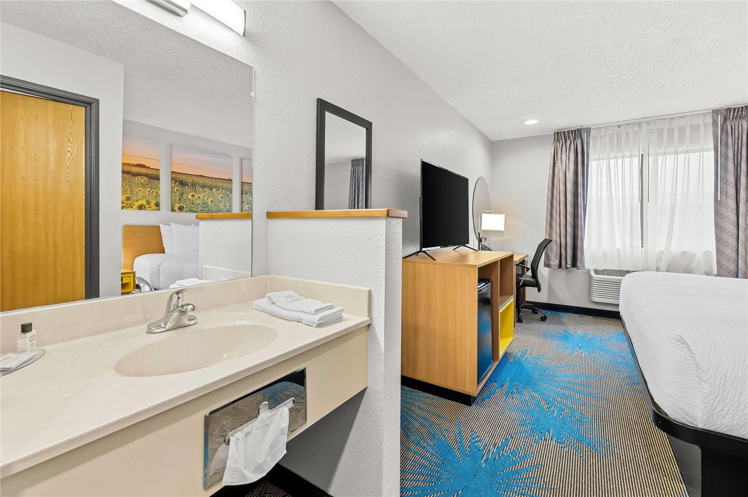 Days Inn by Wyndham Wall - photo 21