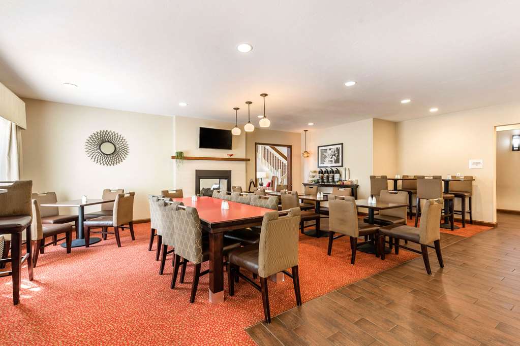 Quality Inn & Suites University Fort Collins - photo 36