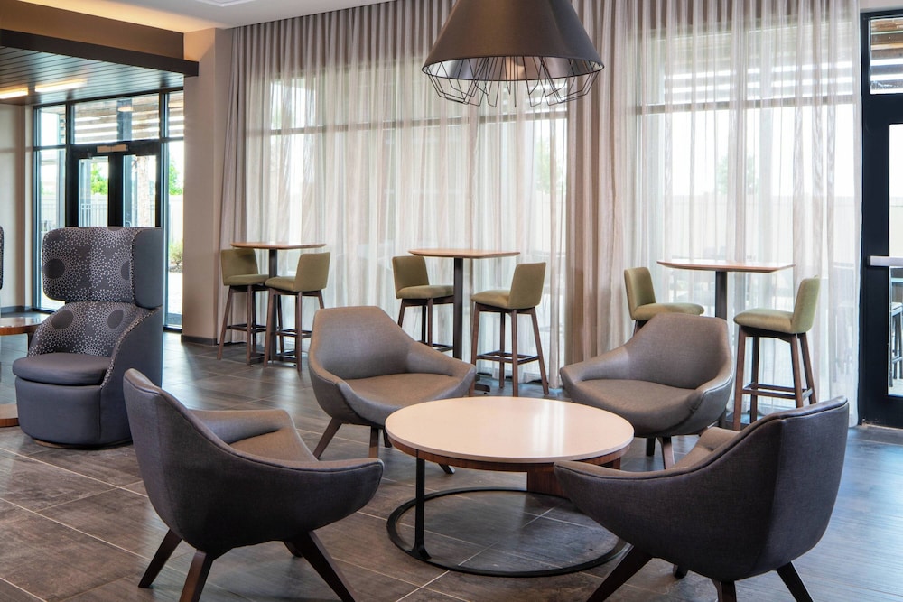 Courtyard by Marriott Lafayette South - photo 26
