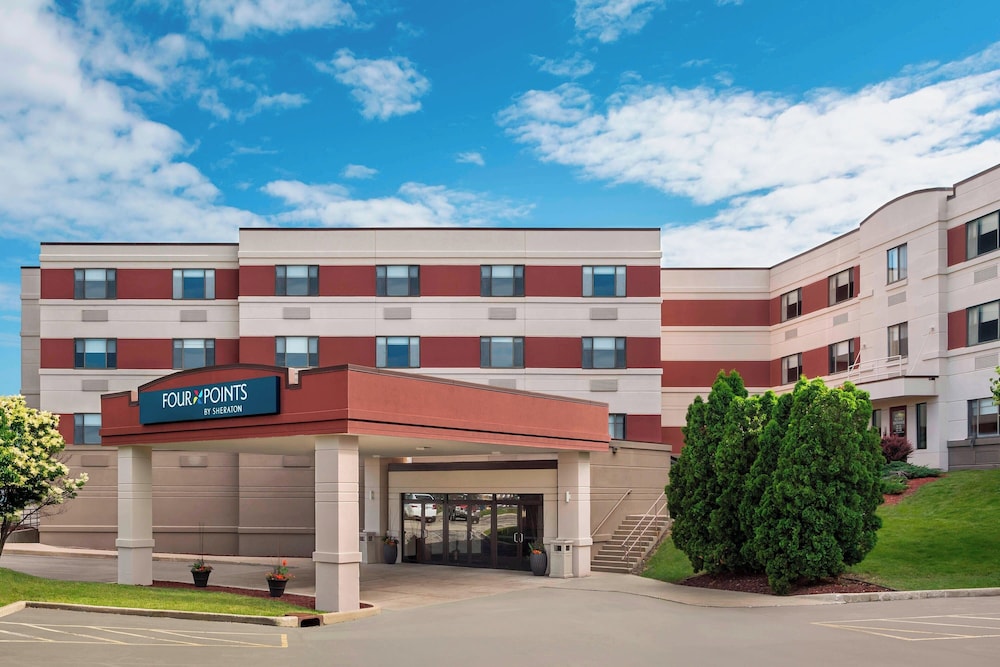 Royle Hotel Milwaukee Airport - photo 21