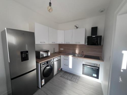 Charmant duplex rénové à proximité de Troyes — hotel in Sainte-Savine
