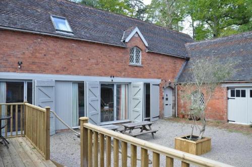 The Stables Apartment at Cefn Tilla Court Usk — 4-Star Luxury Hotel in Usk, United Kingdom