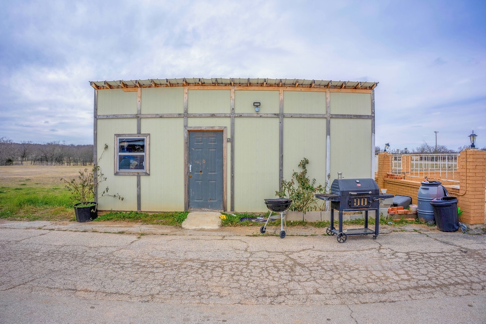 Executive Inn Mineral Wells - photo 40