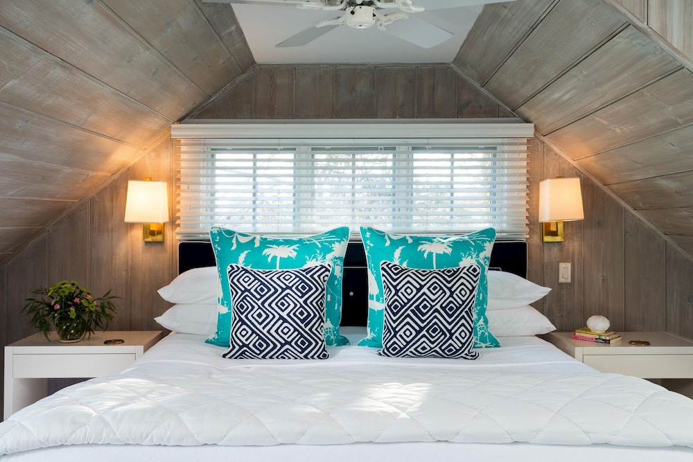 A Little Inn on Pleasant Bay - photo 13