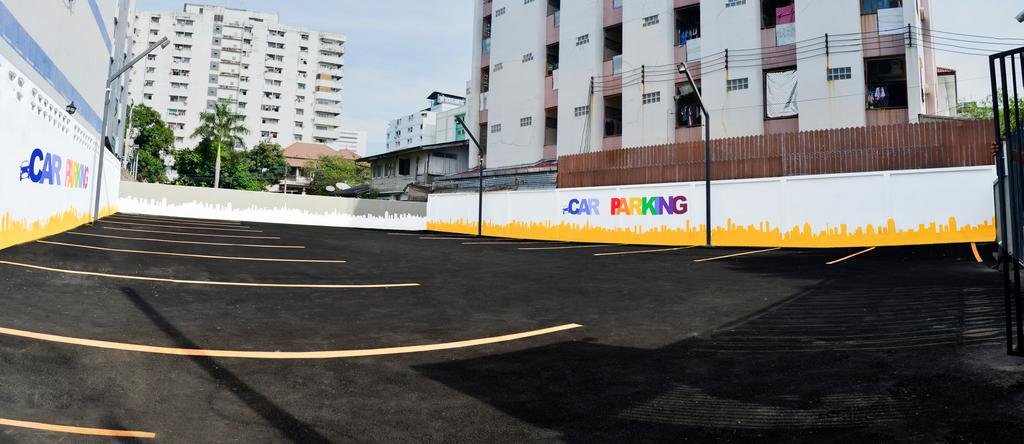 A18 in Mueang Nonthaburi, Thailand