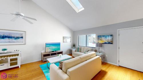 Beach Rd 300ft to Beach Access & 500ft to Siesta Key Village 2bdr & Studio — Siesta Key — photo 4