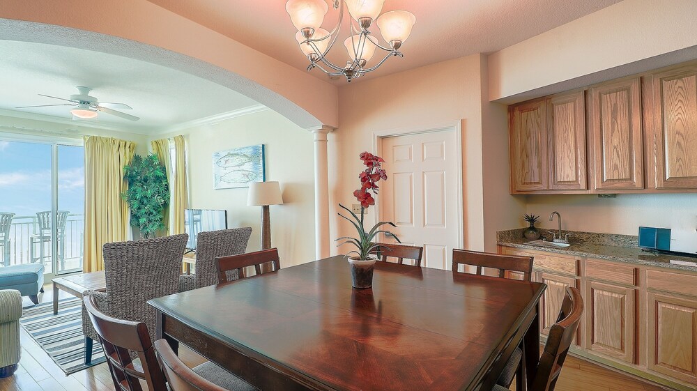 Legacy Towers Legacy II 305 - photo 9