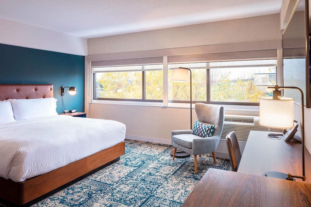 Four Points By Sheraton Norwood - photo 7