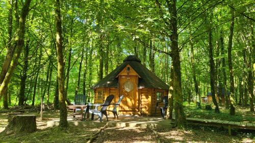 Le Domaine Insolite De Broce Liande — Paimpont