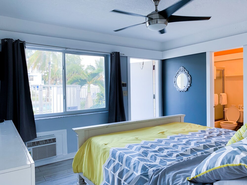 Coral Tides Resort - photo 14