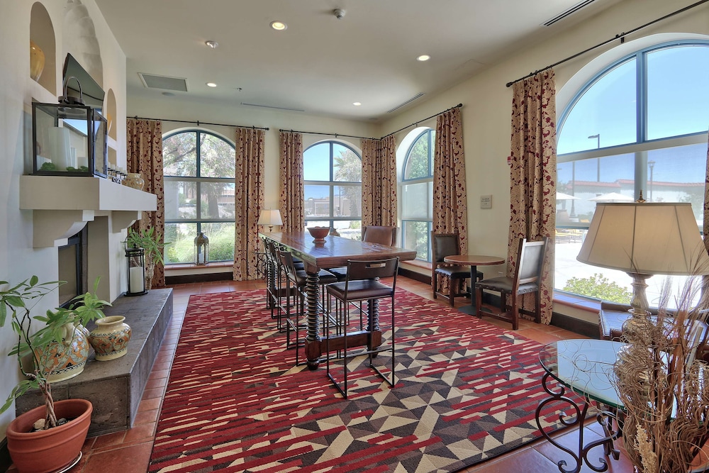 Hilton Garden Inn Las Cruces - photo 34