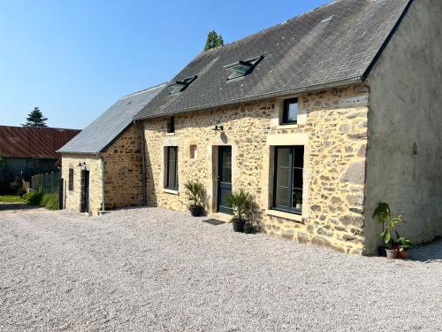 Aux Portes de la Hougue — hotel in Quettehou