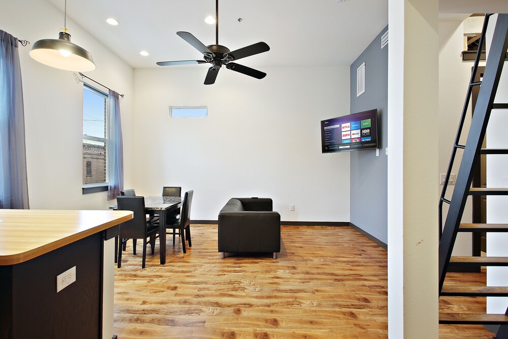 Old West Lofts Down Town Tampa - photo 51