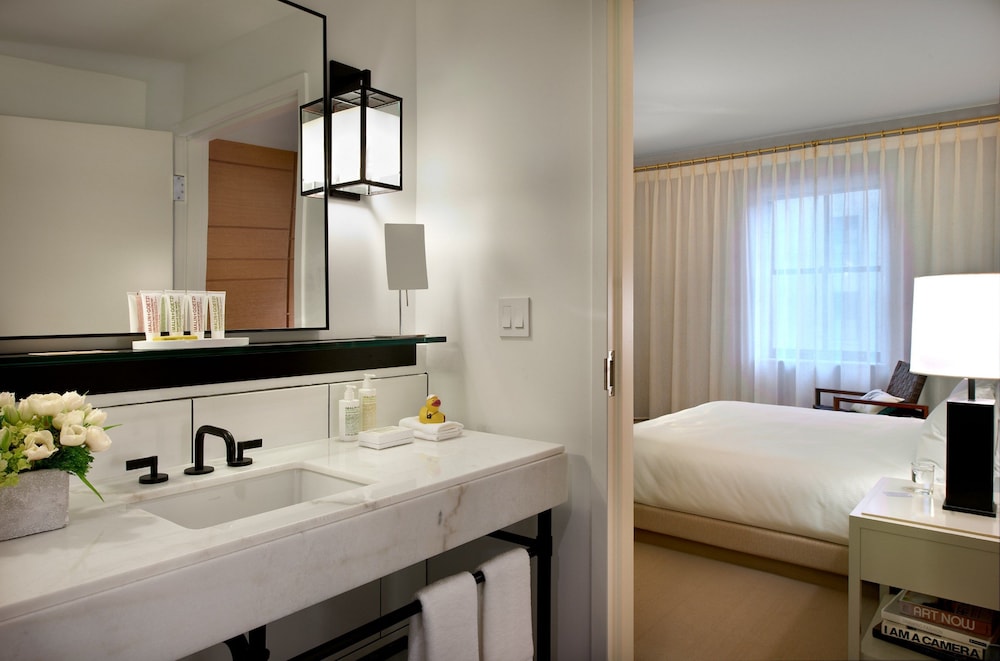 21c Museum Hotel Cincinnati - photo 26