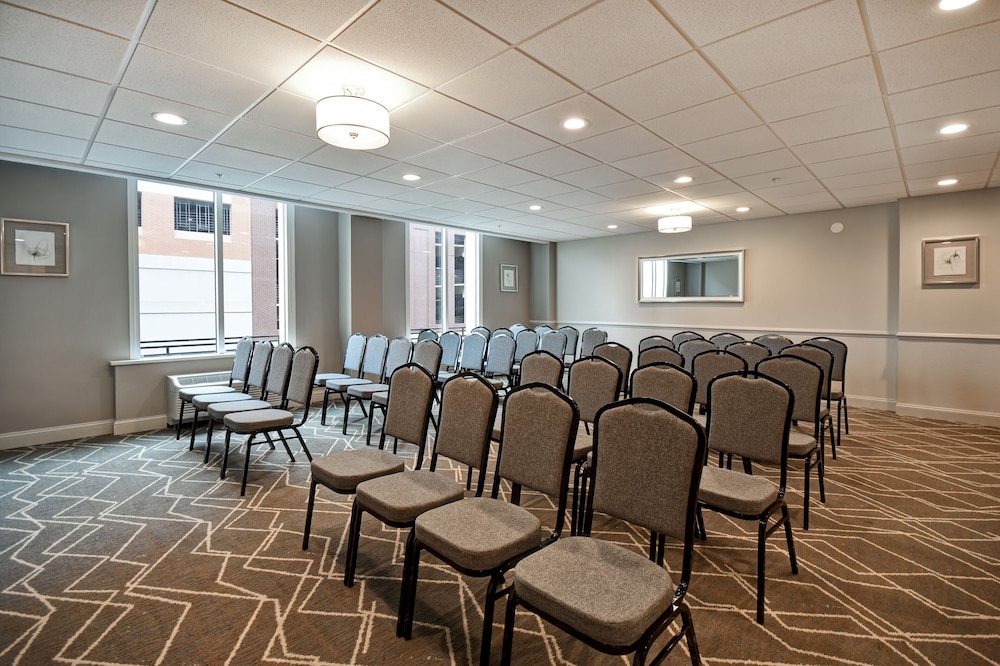 Holiday Inn Lancaster by IHG - photo 60