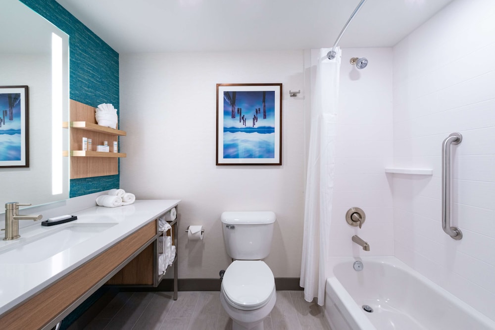 Hilton Garden Inn Seattle Lynnwood WA - photo 22