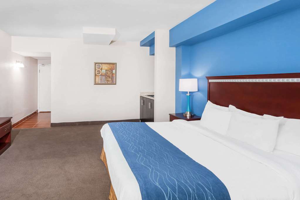 Baymont by Wyndham Delavan Near Lake Geneva - photo 6