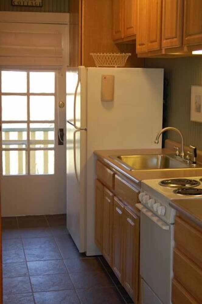Fire Fly Resort - photo 40