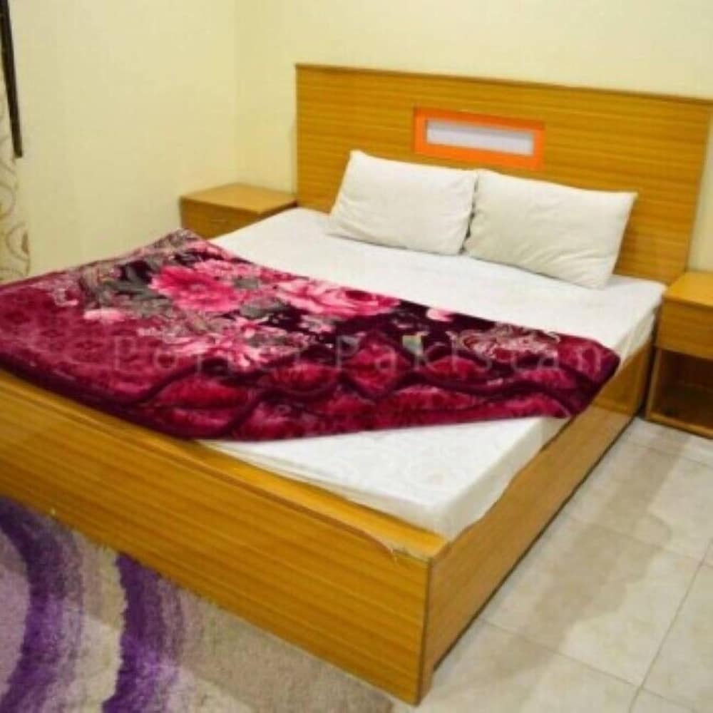 Le Rivage inn in Unknown City, Pakistan